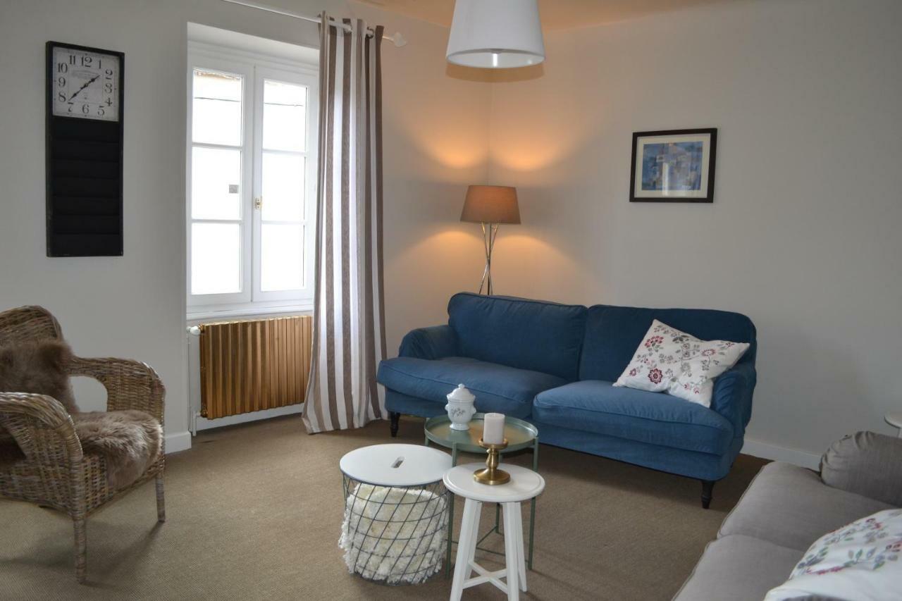 Appartement Passe Partout Lucenay-l'Eveque Экстерьер фото