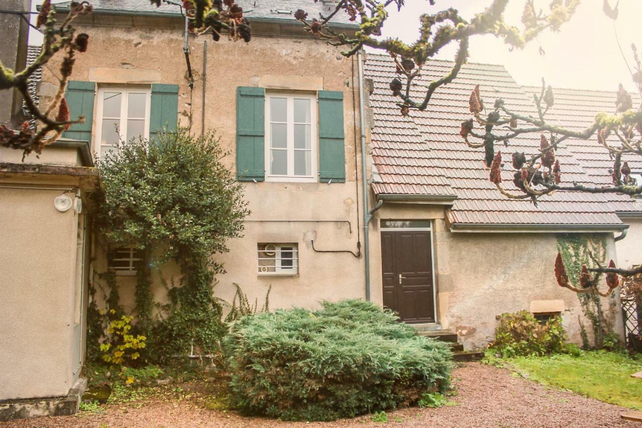 Appartement Passe Partout Lucenay-l'Eveque Экстерьер фото